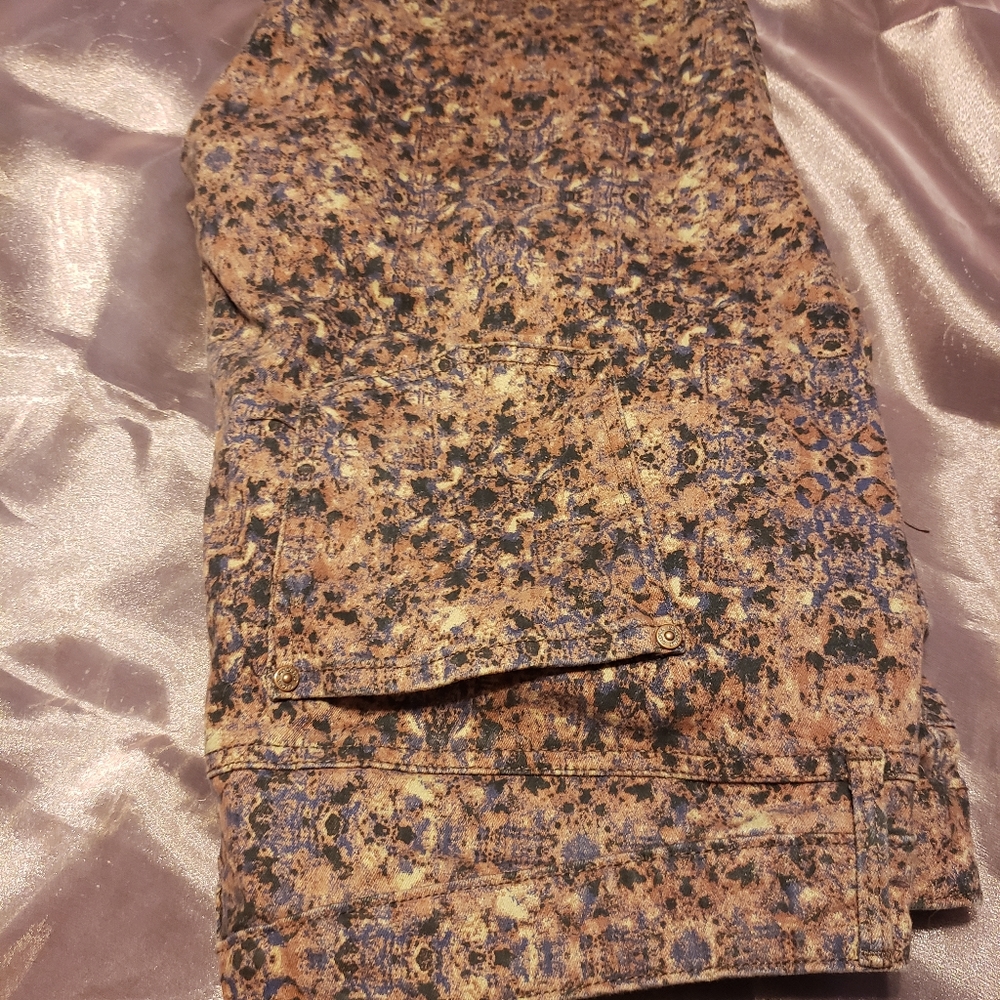 Gloria Vanderbilt 18w Rail Straight Patterned Jean